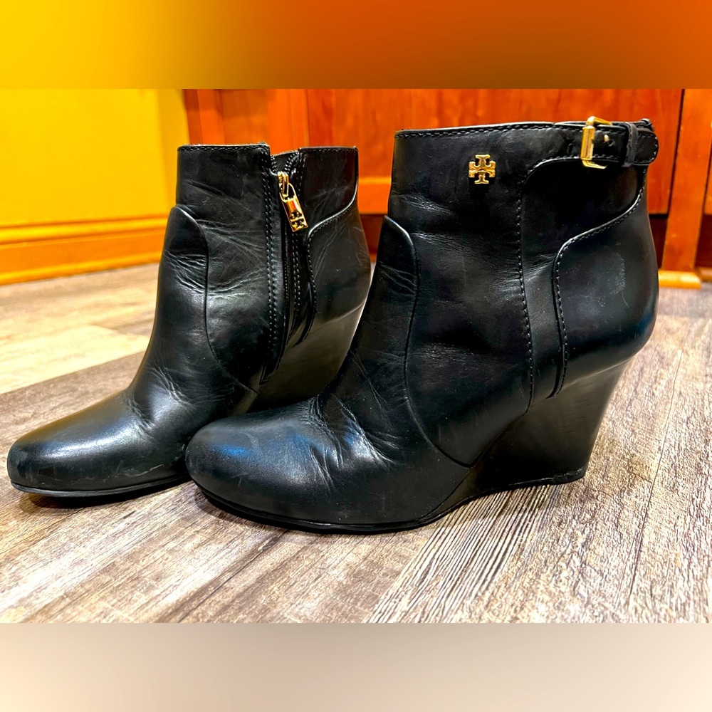 Tory Burch size 6.5 black Milan wedge boots